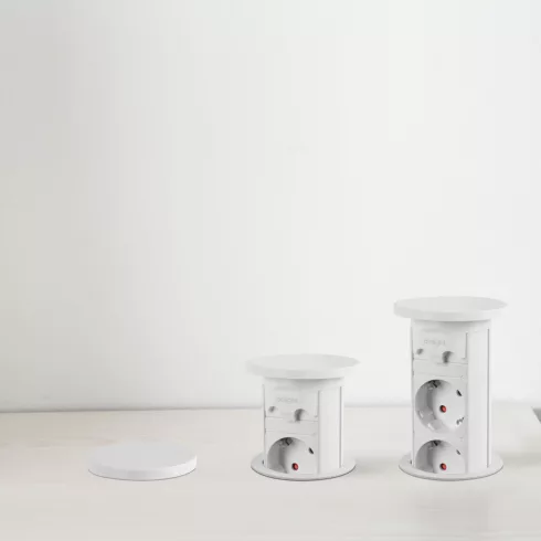 Motoros rejtett elosztó - fehér 3 x 250 V + 2 x USB                                                   BX20451W