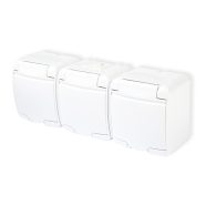   Junior falon kívüli 3-as földelt dugaszolóaljzat, gyermekvédelemmel, csapófedéllel , IP44, fehér      CA321352