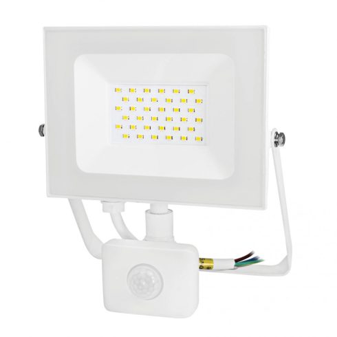 LED reflektor, mozgásérzékelővel, 30W, 2550lm, 4000K, IP44, fehér                                     CM307-139