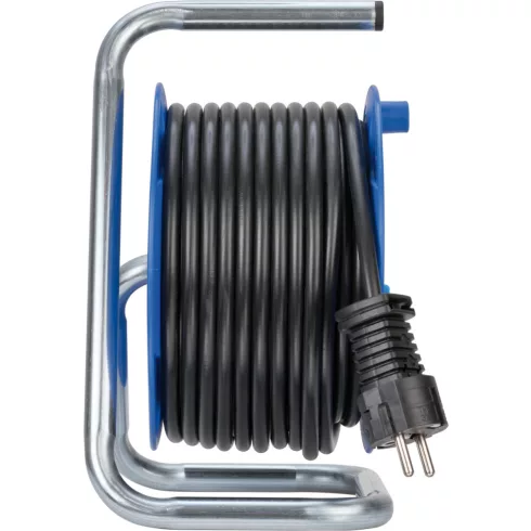 Garant Compact kábeldob 180, 15m H05VV-F3G1.5 fekete, IP20, 3 aljzat 230V/16A csapfedéllel, 2x USB-A  E1079188600