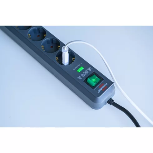Eco-Line elosztó, 6 aljzat, 13.500A túlfeszültség védelemmel, kapcsolóval, 5m H05VV-F 3G1.5, antraci  E1159710515