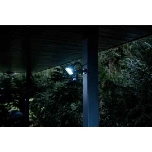LED reflektor, mozgásérzékelővel, 10W, 1150lm, 6500K, IP65, JARO 1060 P                               E1171250142