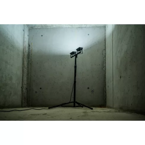 LED reflektor, állvánnyal, 2x20W, 4800lm, IP65, 3m H07RN-F 3G1,0, JARO 6060 T                         E1171250444