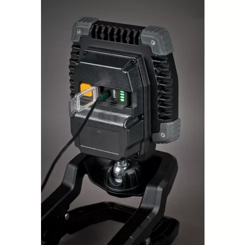 Akkus csíptethető munkalámpa, IP65, 40W, 3800lm, CL 4050 MA                                           E1173070020
