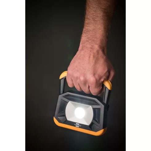 Akkus LED spotlámpa, IP65, 8,5W, 1000lm, PF 1000 MA                                                   E1173090100