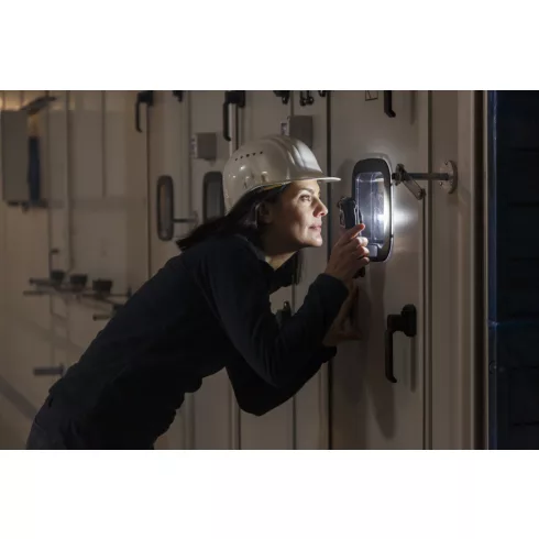 Akkus LED kézilámpa, 1000+380lm, 6500K, IP54, 2,5Ah, cserélhető akku, HL 1000 ACW                     E1173730001