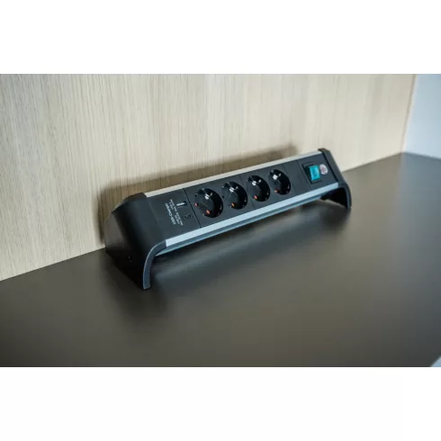 Alu-Office-Line elosztó, 4 aljzat + 1x USB PD + 1 x USB A, kapcsolóval, 1,8m H05VV-F3G1.5, fekete/ez  E1391040420