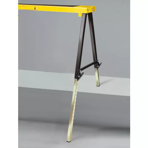 Acél munkaállvány, állítható magasságú lábakkal (max. 83cm), összecsukható, max. 120kg-ig terhelhető  E1444610