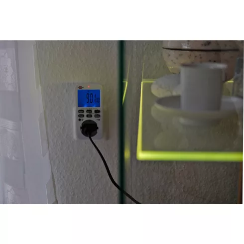 Digitális időkapcsoló, heti, földelt alj, visszaszámlálós, fehér, Comfort-Line                        E1506320