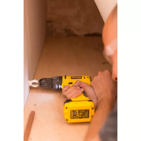 STANLEY FATMAX 10.8V 1.5A Li-Ion 2 sebességes fúró/csavarozó, 2x1,5 Ah akku, koffer                   FMC011S2-QW