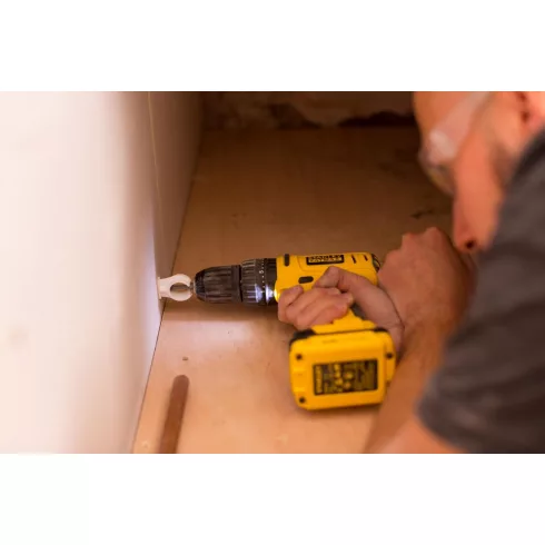STANLEY FATMAX 10.8V 1.5Ah Li-Ion kompakt ütvefúró/csavarozó, 2x1,5 Ah akku, koffer                   FMC021S2-QW
