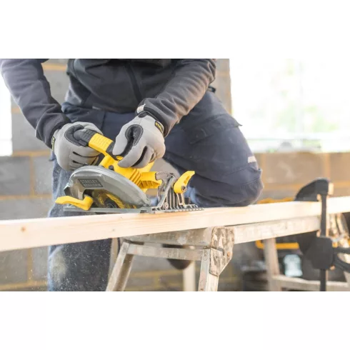 STANLEY FATMAX 1650 W körfűrész                                                                       FME301-QS