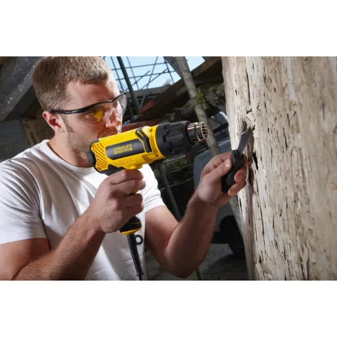 STANLEY FATMAX 2000 W Hőlégfúvó                                                                       FME670K-QS