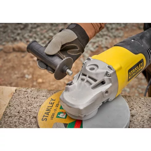 STANLEY FATMAX 2000W 230mm Sarokcsiszoló                                                              FMEG232-QS