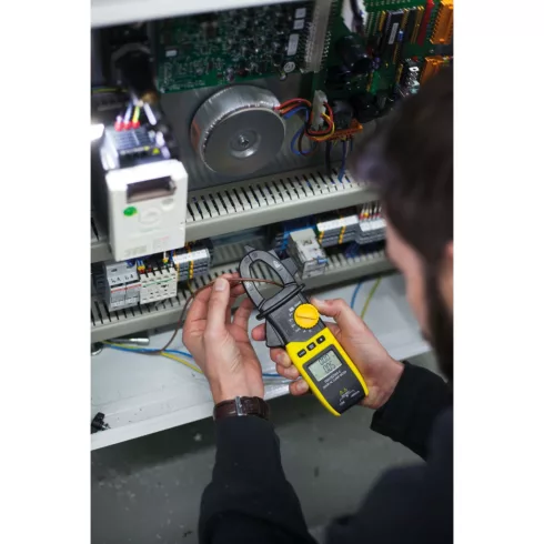 STANLEY FATMAX Smart clamp digitális multiméter                                                       FMHT82564-0