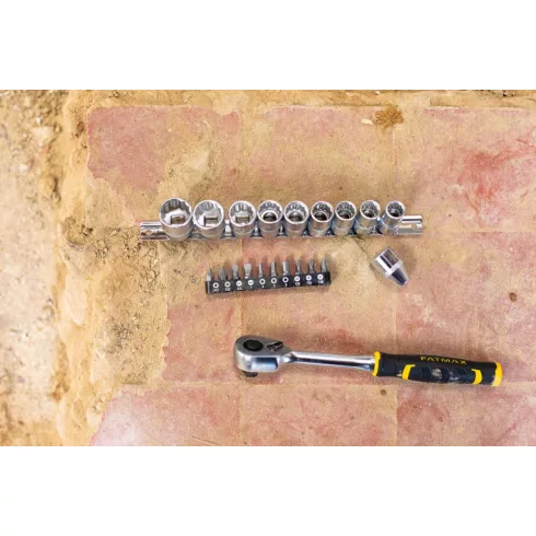 STANLEY FATMAX 3/8 ' dugókulcs szett 3 fokonkénti fogazással                                          FMMT82680-0