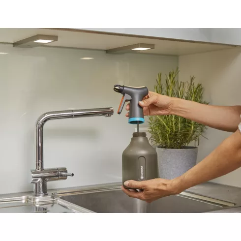 GARDENA Pumpás permetező 0,75 liter                                                                   GE11110-20