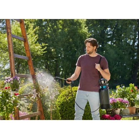 GARDENA Comfort nyomáspermetező display(8db), 5 literes tartály, 3 bar nyomás, biztonsági szeleppel   GE11130-90
