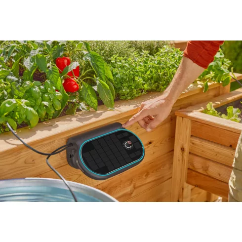 GARDENA AquaBloom napelemes csepegtető szivattyú készlet L, automata öntözőrendszer, 14 program       GE13330-20