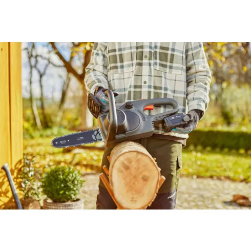 GARDENA PowerSaw 250 akkumulátoros láncfűrész, 18V akkumulátor nélkül, vezetőlemez 250mm, 90PX, 8m/s  GE14790-55