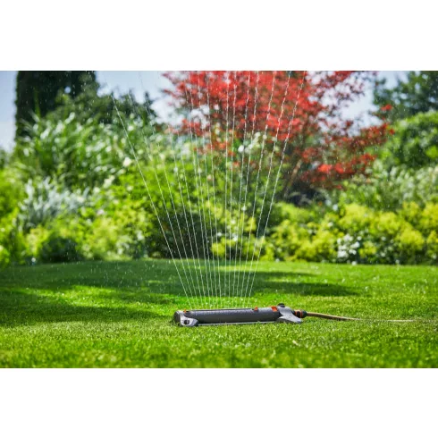 GARDENA Comfort négyszögesőztető AquaZoom M display(16db), 9-250m2, 3-18m hatótáv, 14m szélesség      GE18712-95