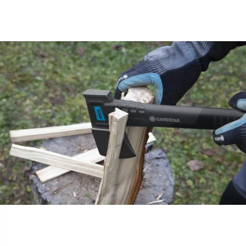 GARDENA Univerzális fejsze 900B                                                                       GE8713-48