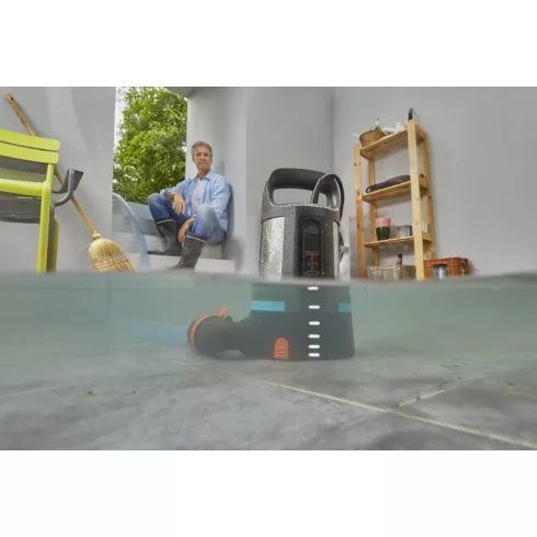 GARDENA Merülőszivattyú tiszta vízhez 17000 Aquasensor                                                GE9036-20