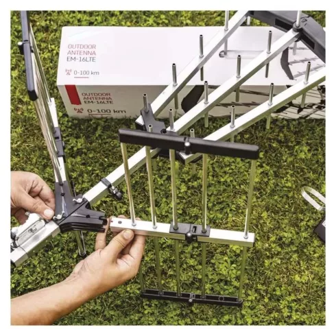 Kültéri antenna PROFI EM-P117, DVB-T2, LTE/4G/5G szűrő                                                J0906