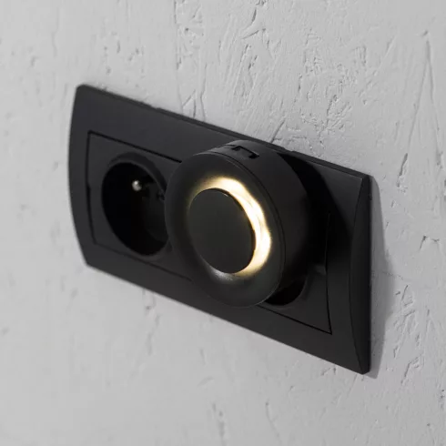 RIBI LED WW B irányfény, PIR, 0,33 W, 1 lm, 2700 K, 120°, IP20, fekete                                KAN46381