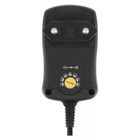 Univerzális töltőadapter 600mA, DC csatlakozókészlet, 100-240 V, 50/60 Hz, 1,8 m kábel, LED jelzés    N3110N