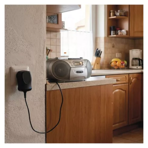 Univerzális töltőadapter 600mA, DC csatlakozókészlet, 100-240 V, 50/60 Hz, 1,8 m kábel, LED jelzés    N3110N