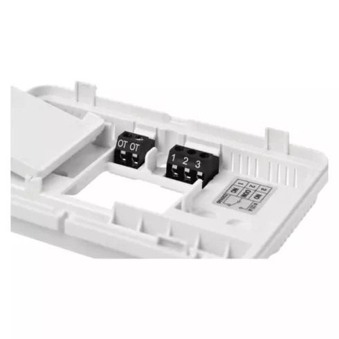 Vezetékes szobatermosztát 2xAA, OpenTherm                                                             P5606OT