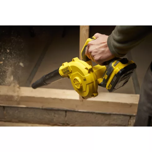 STANLEY FATMAX 18 Volt-os V20 akkumulátoros kerti lombfúvó                                            SFMCBL01B-XJ