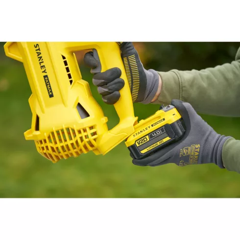 STANLEY FATMAX V20 lombfúvó, akkumulátorral, töltővel,3m hatótáv,5,7m3/p légáramlás,145km/h légseb.   SFMCBL714M1-Q