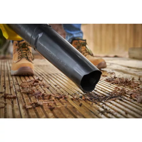 18V STANLEY FATMAX V20 szénkefe nélküli lombfúvó, akkuval                                             SFMCBL730M1-Q