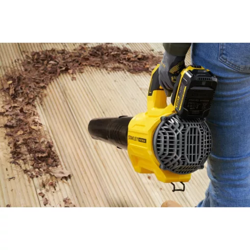 18V STANLEY FATMAX V20 szénkefe nélküli lombfúvó, akkuval                                             SFMCBL730M1-Q
