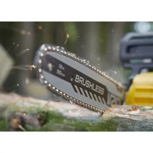 18V STANLEY FATMAX V20 szénkefe nélküli láncfűrész 12''/30 cm, akku nélkül                            SFMCCS730B-XJ
