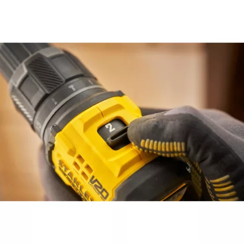STANLEY FATMAX V20 kefementes ütvefúró-csavarozó,2x2Ah akkuval,töltővel,100db-os készlettel,hordtásk  SFMCD716D2A-Q