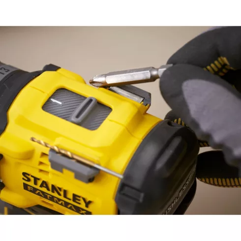 STANLEY FATMAX V20 kefementes ütvefúró-csavarozó,2x4Ah akkuval,töltővel,2000ford/perc,80Nm,ProStack   SFMCD726M2T-Q