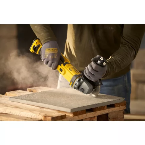 STANLEY FATMAX 18 Volt-os V20 akkumulátoros sarokcsiszoló, akku és töltő nélkül                       SFMCG300B-XJ
