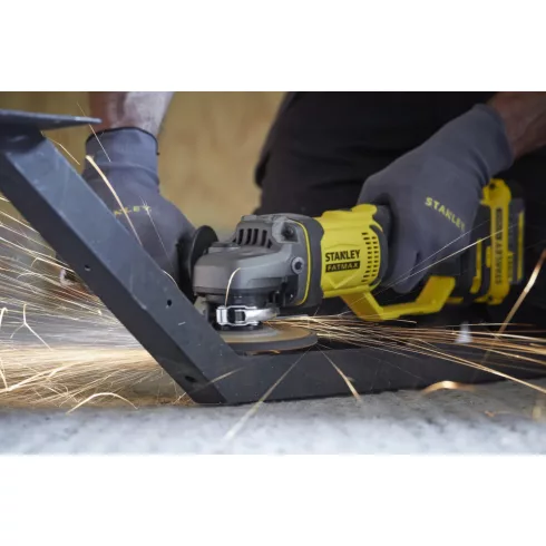 STANLEY FATMAX 18 Volt-os V20 akkumulátoros sarokcsiszoló, 125 mm                                     SFMCG400B-XJ