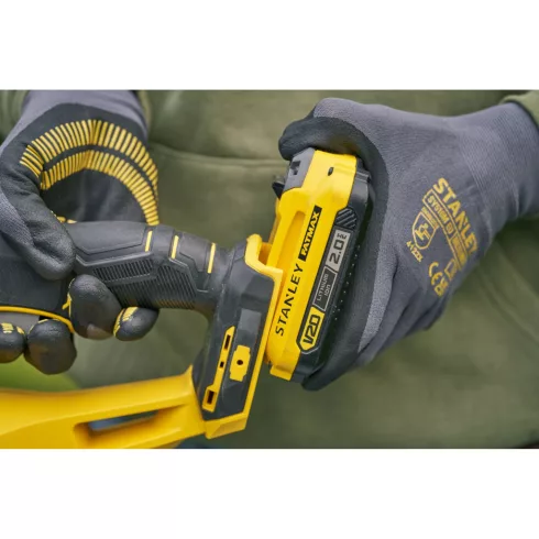 STANLEY FATMAX V20 sövényvágó, akkumulátor nélkül, 50cm vágóél, edzett acél pengék, kiegészítő fogan  SFMCHT650B-XJ