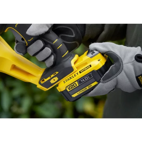 STANLEY FATMAX 18 Volt-os V20 akkumulátoros sövényvágó, 55 cm                                         SFMCHT855M1-Q