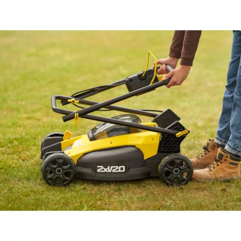 STANLEY FATMAX 18 Volt-os V20 akkumulátoros kefementes fűnyíró 51cm                                   SFMCMW2651M-Q