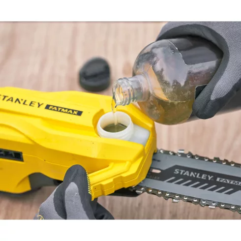 STANLEY FATMAX V20 magassági ágvágó, akkumulátor nélkül, max.3m hossz, max.15cm ágvastagság           SFMCPS720B-XJ