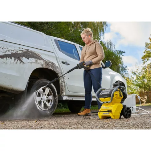 STANLEY FATMAX 18 Volt-os V20 akkumulátoros magasnyomású mosó, akku és töltő nélkül                   SFMCPW1500B-X