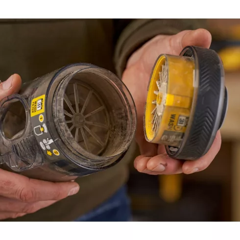 STANLEY FATMAX 18 Volt-os V20 akkumulátoros álló porszívó, akkuval, töltővel                          SFMCVS001D1-Q