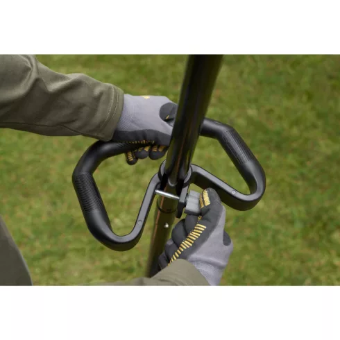 STANLEY FATMAX 18 Volt-os V20 akkumulátoros kefementes fűkasza 33cm, akku és töltő nélkül             SFMSTB930B-XJ
