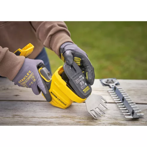 STANLEY FATMAX V20 2in1 sövény-és fűnyíró olló, akku nélkül, 20cm hossz(sövény), 10cm hossz(fű)       STCSS20B-XJ
