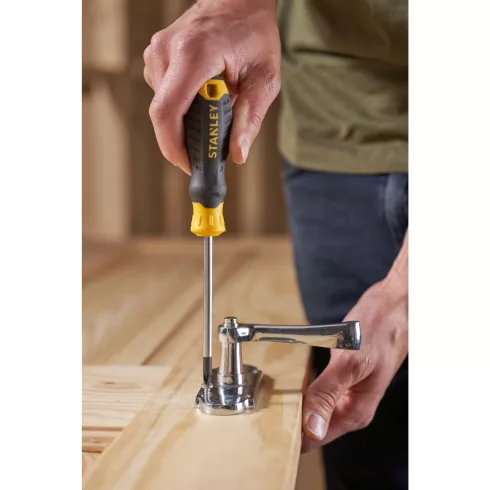 STANLEY Cushion Grip csavarhúzó Pozidriv PZ 2PT x 100mm                                               STHT16163-0